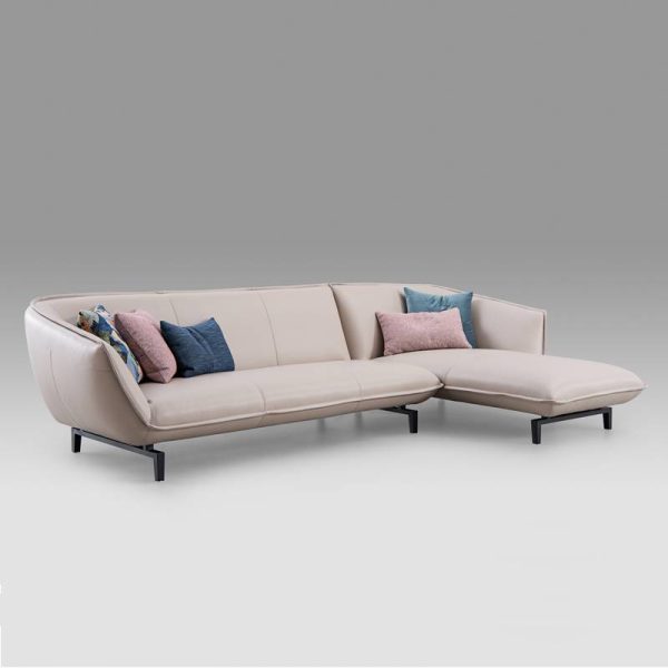 лаконичный современный диван