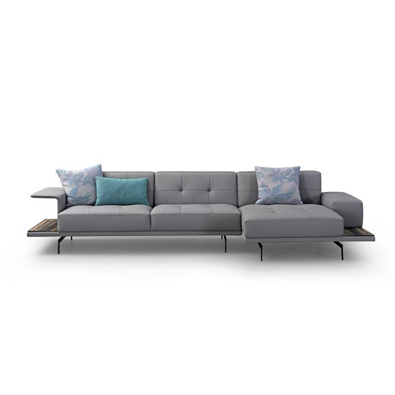 стильный диван итальянского дизайна